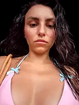 Freechat Izabella_Bella on StripChat
