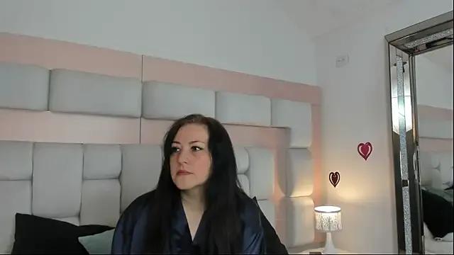 JasmmineCox — Hot striptease 