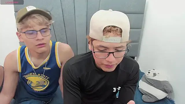 Private javieryalejandro on StripChat