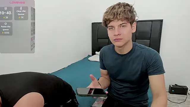 Private javieryalejandro on StripChat