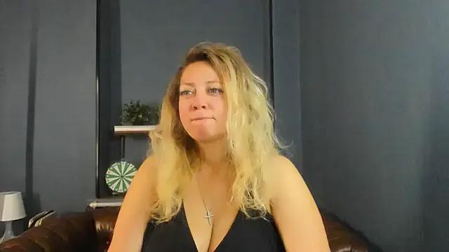 Freechat JessicaFoxie on StripChat