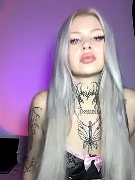 Freechat Julamayana on StripChat