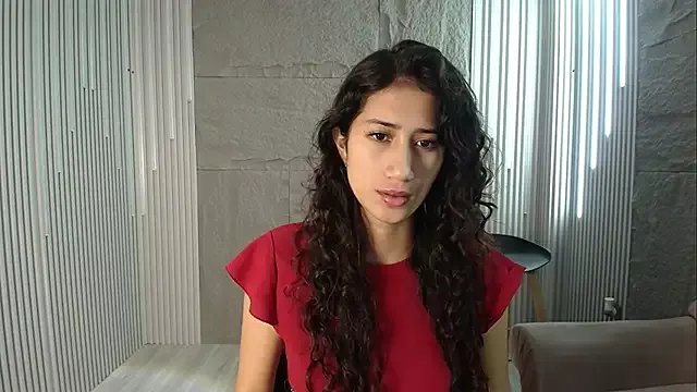 Freechat KaitlynLoveCam on StripChat