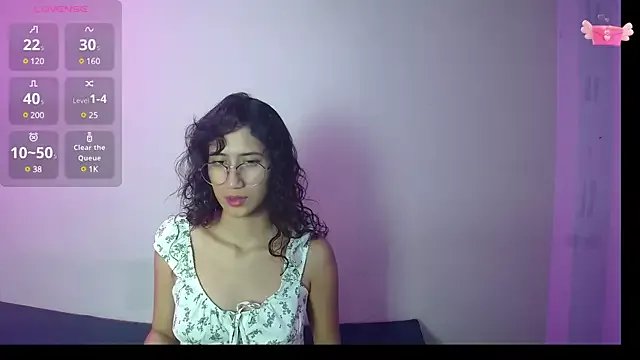 Freechat KaitlynLoveCam on StripChat