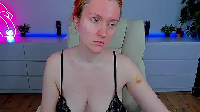 Freechat Kamilla_Hot on StripChat