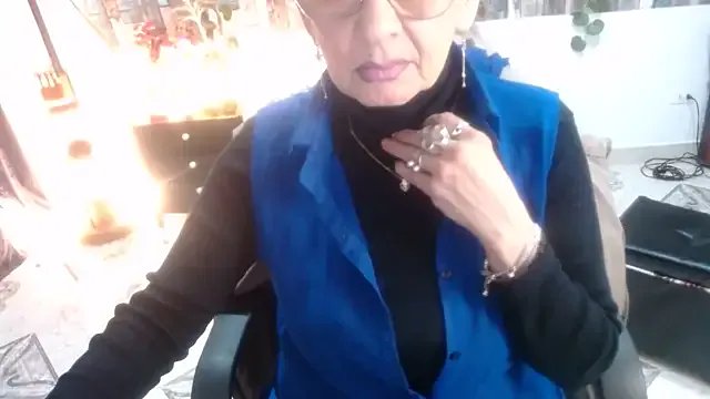 KarimaSarabe on StripChat