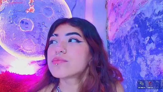 Freechat katierouge_ on StripChat