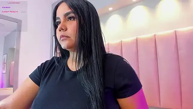 KeilyRoss — Boobs bouncing out  