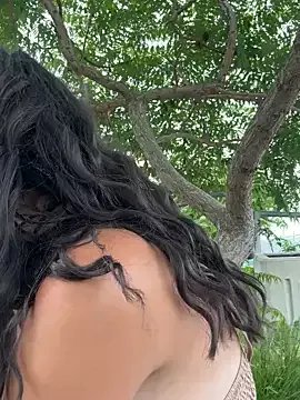 Freechat KikiWatson on StripChat