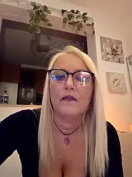 kikkastar on StripChat