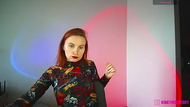 Freechat KinkyMissCherry on StripChat