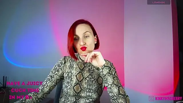 Freechat KinkyMissCherry on StripChat