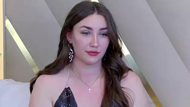 Freechat KiraBarlows on StripChat