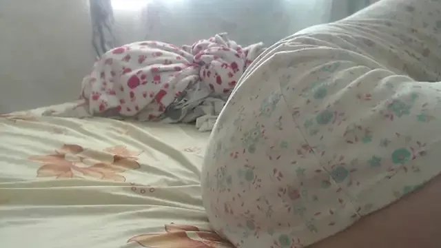 Freechat Kittywhiteass on StripChat