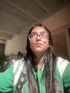 Kloe_Novoa — My friend spanked me 10 times