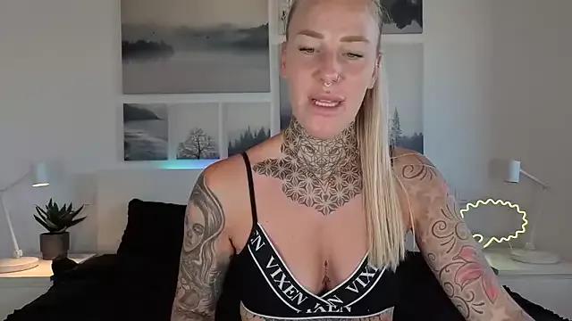 Freechat Lara-CumKitten on StripChat