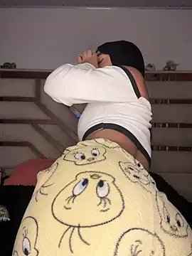 Freechat Laura-Khalifa on StripChat