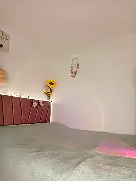 Liahdiaz_ on StripChat