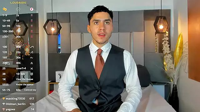 Freechat LiamNovak on StripChat