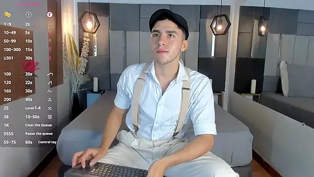 Freechat LiamNovak on StripChat