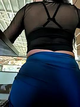 Lila_Desiree on StripChat 