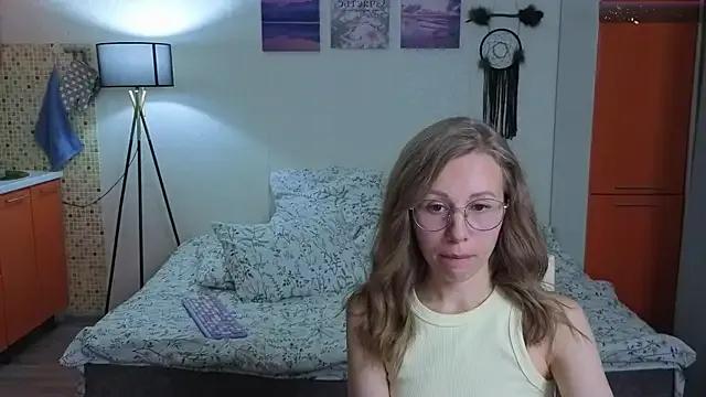 Lill_Mary on StripChat 