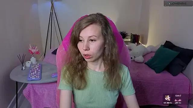 Lill_Mary on StripChat 