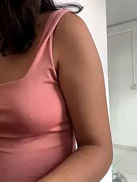 Freechat LiLy_kIndly on StripChat