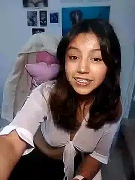 Freechat LiLy_kIndly on StripChat