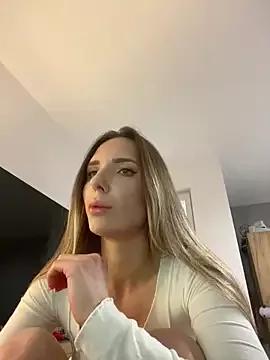 Group LINA_ALL_EYES_ON_YOU on StripChat
