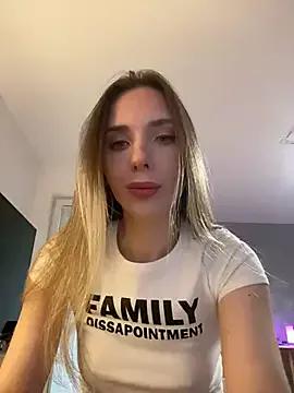Group LINA_ALL_EYES_ON_YOU on StripChat