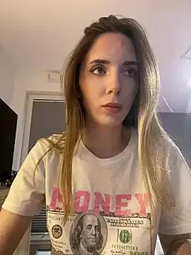 Group LINA_ALL_EYES_ON_YOU on StripChat