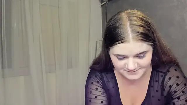 LissaBigTitts on StripChat 