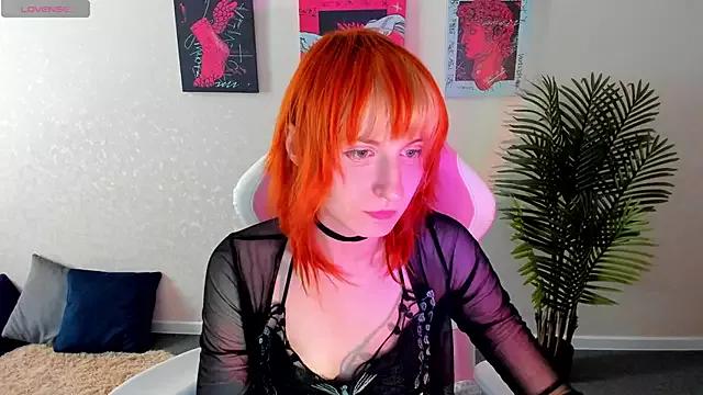 Little_Chips on StripChat 