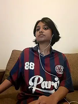 Freechat littlemissdevil69 on StripChat