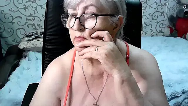 LolkaAlyss on StripChat