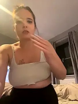 Avatar of LollyLove_