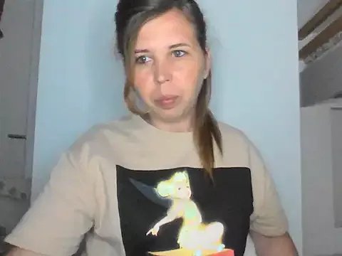 Freechat loveis007 on StripChat