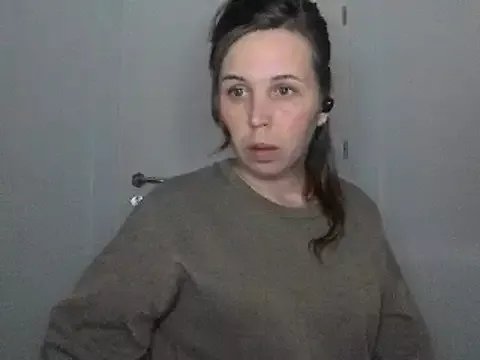 Freechat loveis007 on StripChat