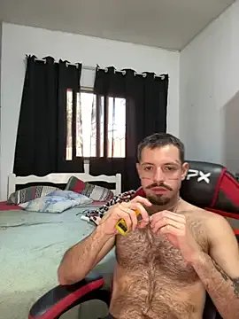 Freechat Luccaskonig on StripChat