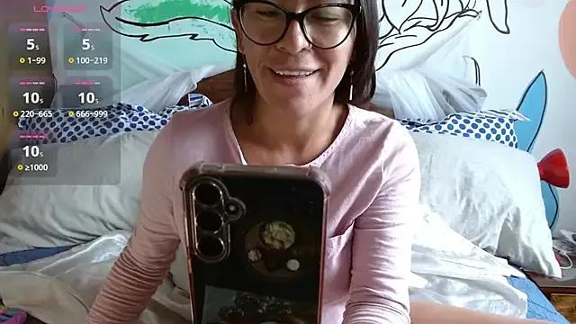 lupita84 — 2 toys in pussy and electric toy for muc