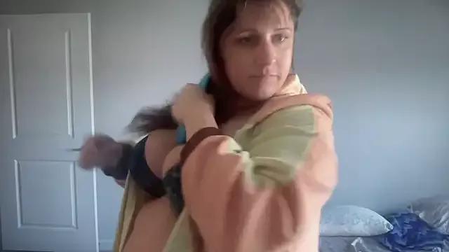 Freechat maddiliz on StripChat