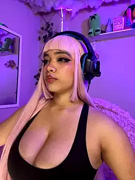 StripChat MadelineBenet is Freechat MadelineBenet — DANCE TWERKING // NO PANTIE