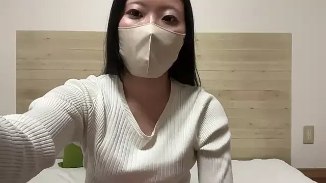 Mao_cute_10 on StripChat