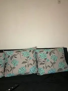 Freechat Mazzekyn on StripChat