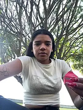 Miagomezx — breasts exposed for 5 minutes