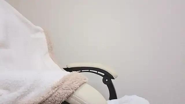 Freechat miho-ch on StripChat