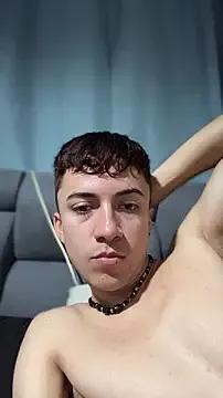 StripChat Mike_Benelli is Freechat Mike_Benelli — Oil On Chest