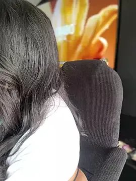 Freechat Mila_LS on StripChat