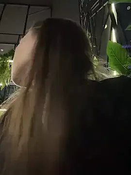 Freechat MilaBee on StripChat